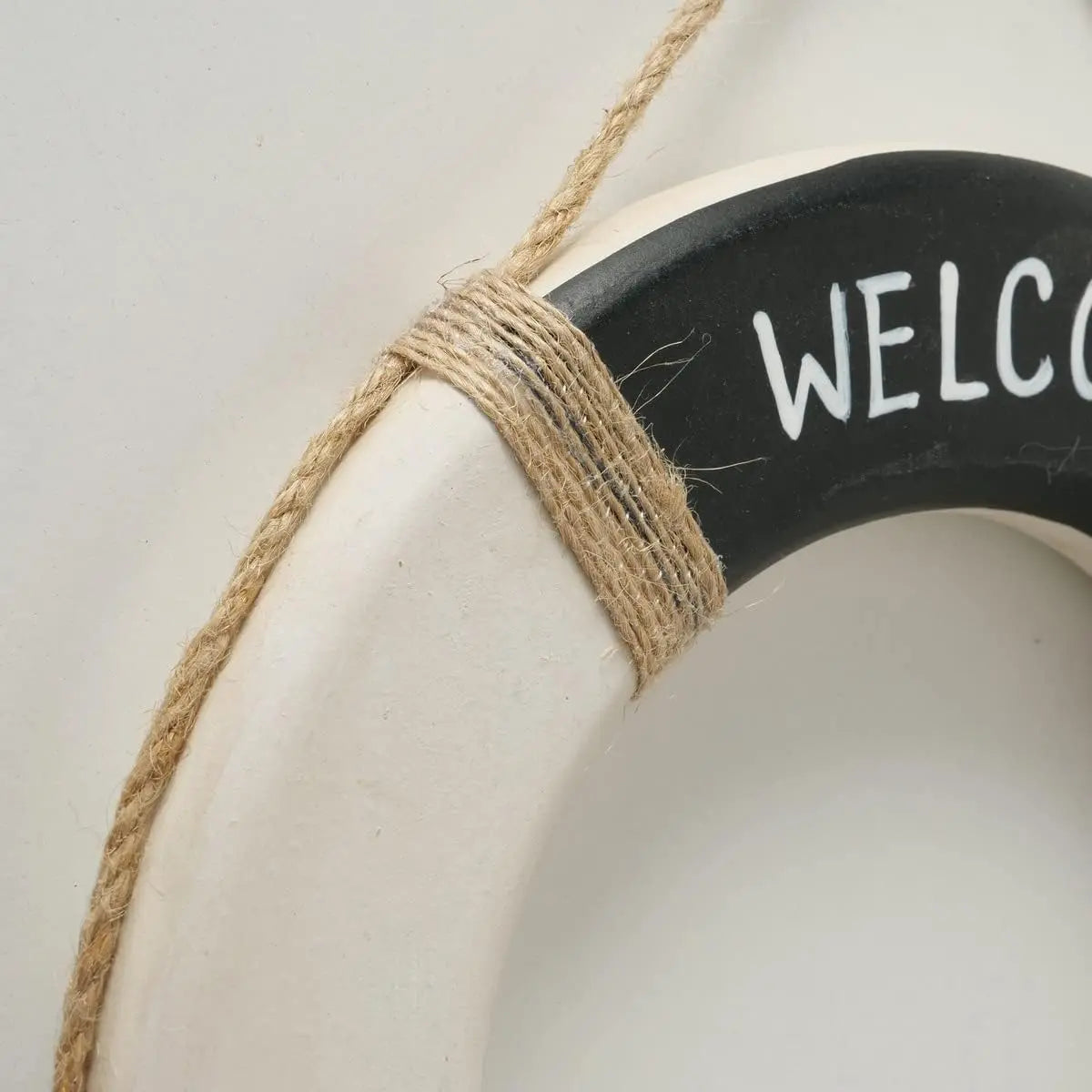 Maritimes Wandbild Rettungsring aus Holz und Jute 20 cm