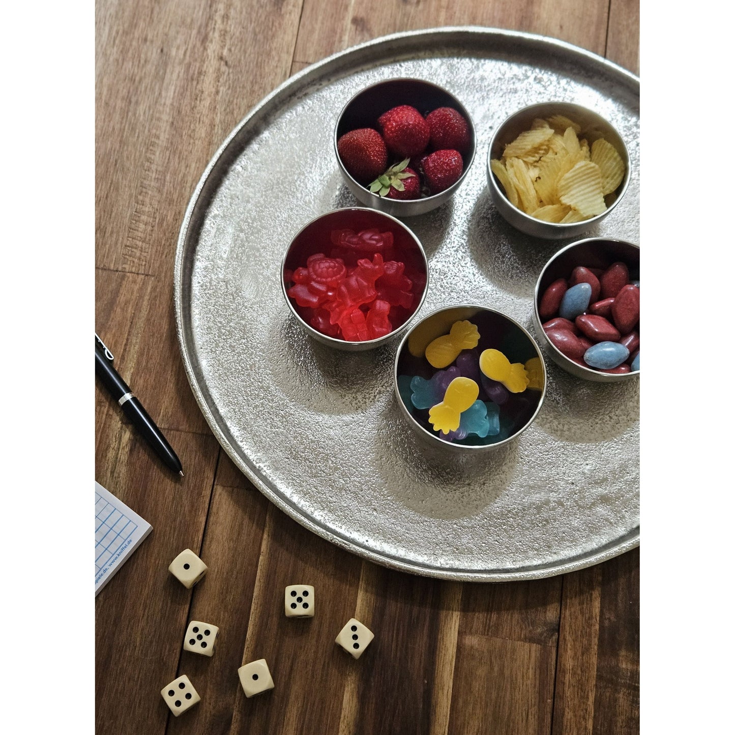 Runde Deko Schale Silber 35 cm Für Vielseitige Verwendung