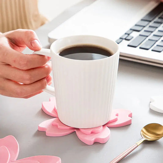 Lotus Silikon Untersetzer: Hitzeschutz - Design für Tassen - Küche