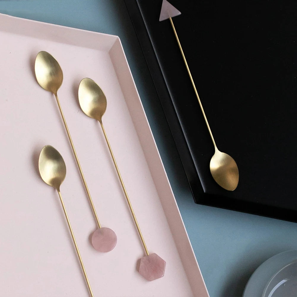 Elegantes 4-teiliges Edelstahl Löffel & Gabel Set mit gold-geometrischen Acrylgriffen