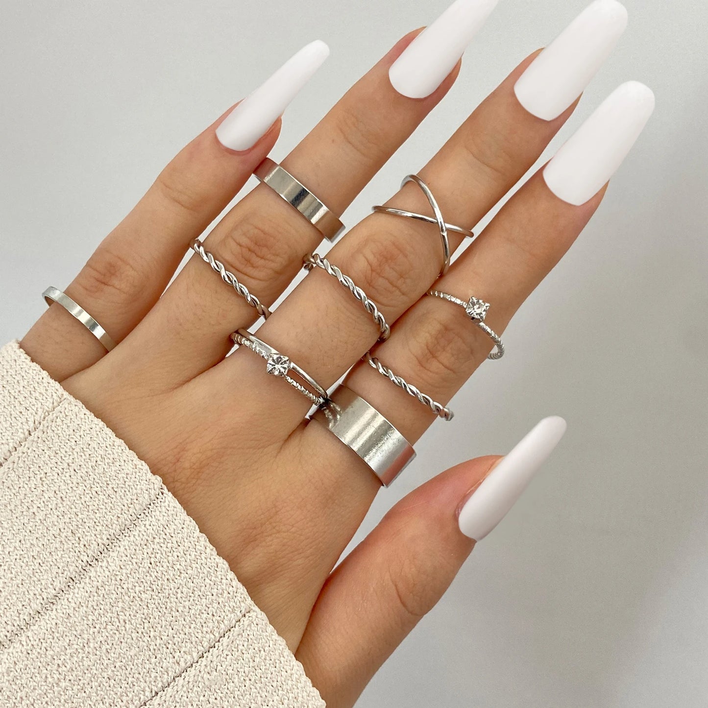 Vintage Silberfarbene Herzschmuck Ringe Set für Damen und Herren