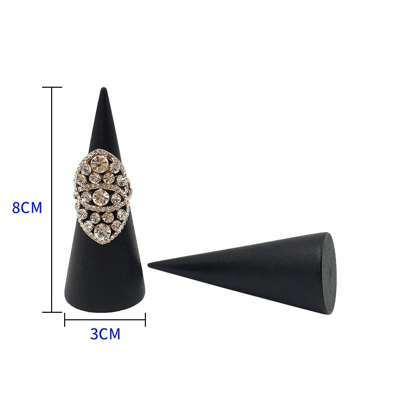 Vintage Ringhalter aus massivem Schwarzholz zur Schmuckaufbewahrung