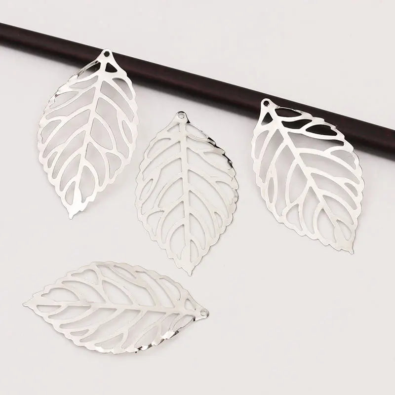 50x filigrane Metall Anhänger in Gold und Silber für DIY Schmuckherstellung