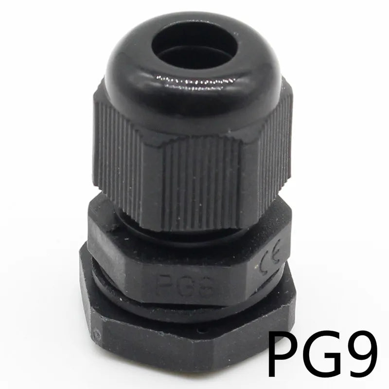 Robuster IP68 Kabelverschraubungsstecker aus Nylon für 4-8mm