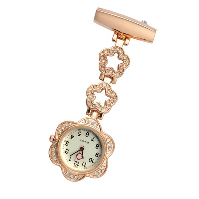 Stilvolle Clip-Taschenuhr mit Herz- oder Stern-Anhänger – Präzise Quarz-Analoguhr