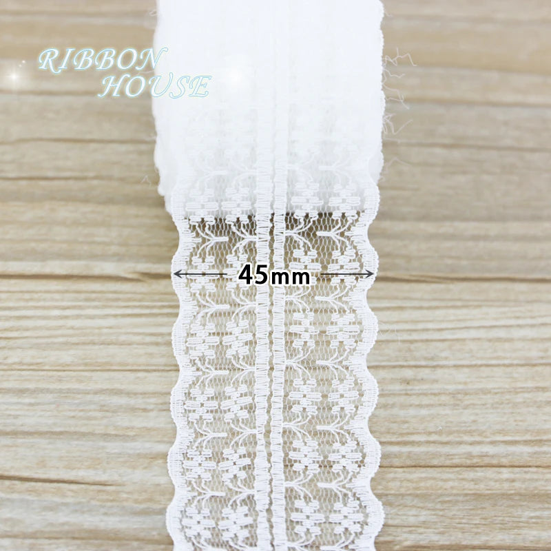 Elegantes 45 mm Spitzenstoff-Gurtband Weiß – 5 Yards Baumwolle, nachhaltig - vielseitig