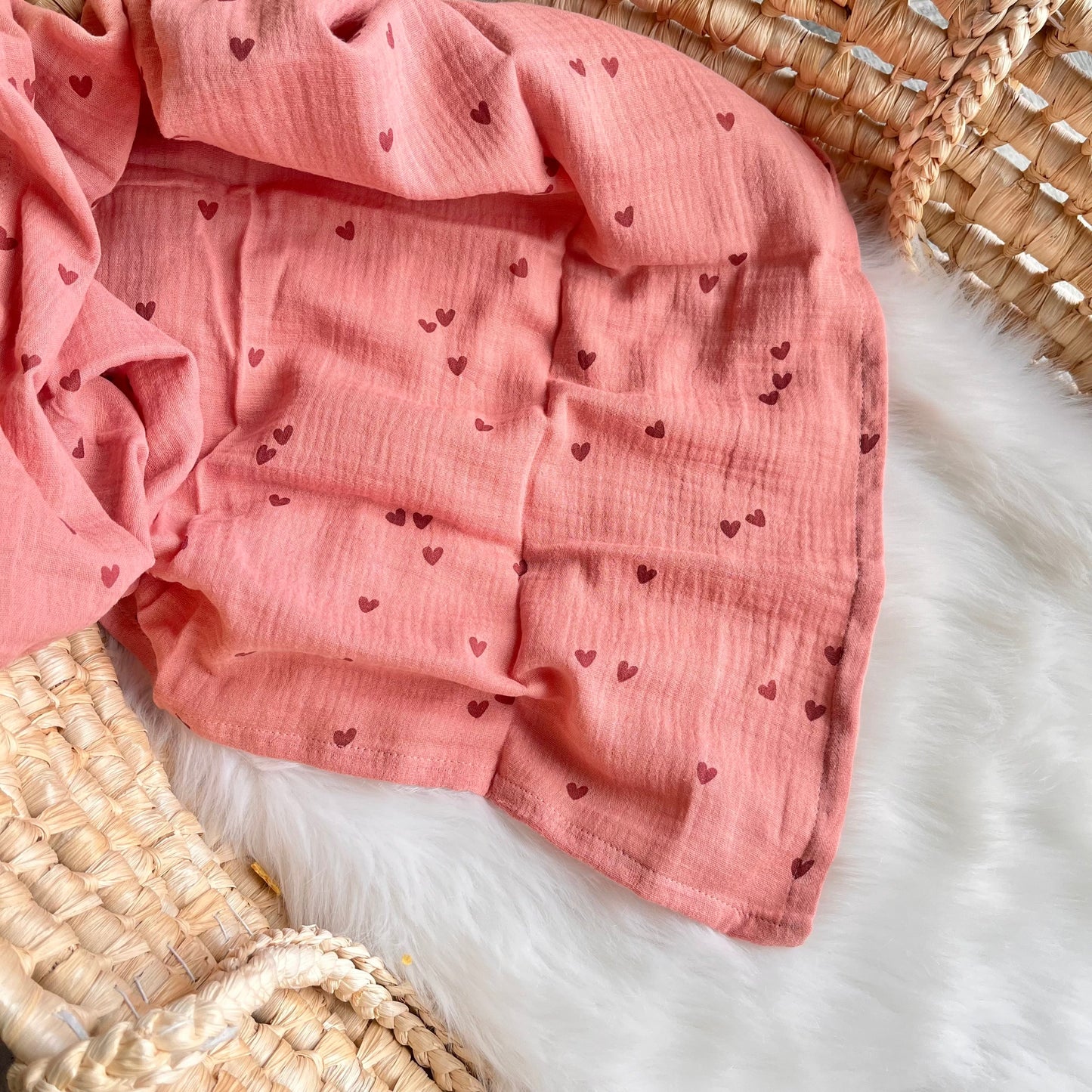 Leichtes Musselintuch aus 100 Prozent Baumwolle