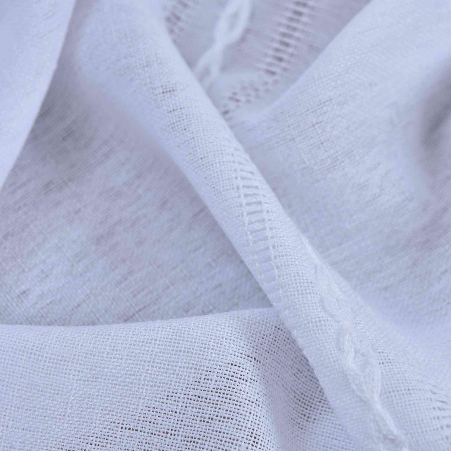 2er Set Halbtransparente Gardinen mit Ösen »Leipzig« Kettenmuster lichtdurchlässig elegante Struktur 202450-2-gardinenbox.de