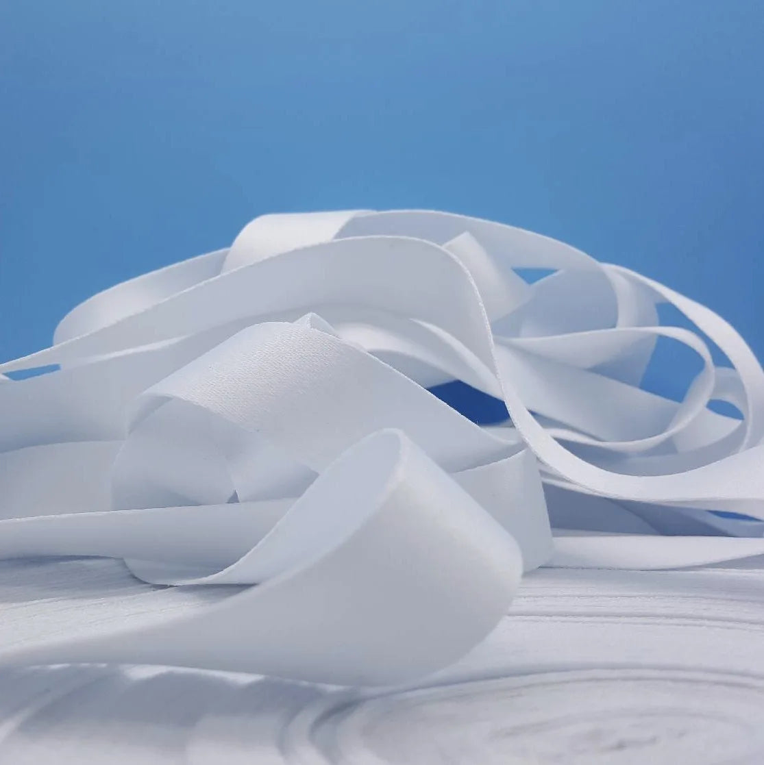 Weißes Lanyard Band aus doppelseitigem Polyester für DIY Bastelarbeiten