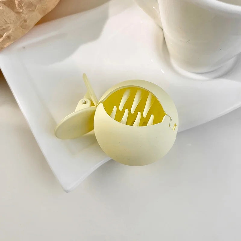 Frosted Mini Krabben Haarclip – Sicherer Halt - stylisher Y2K Look für Frauen