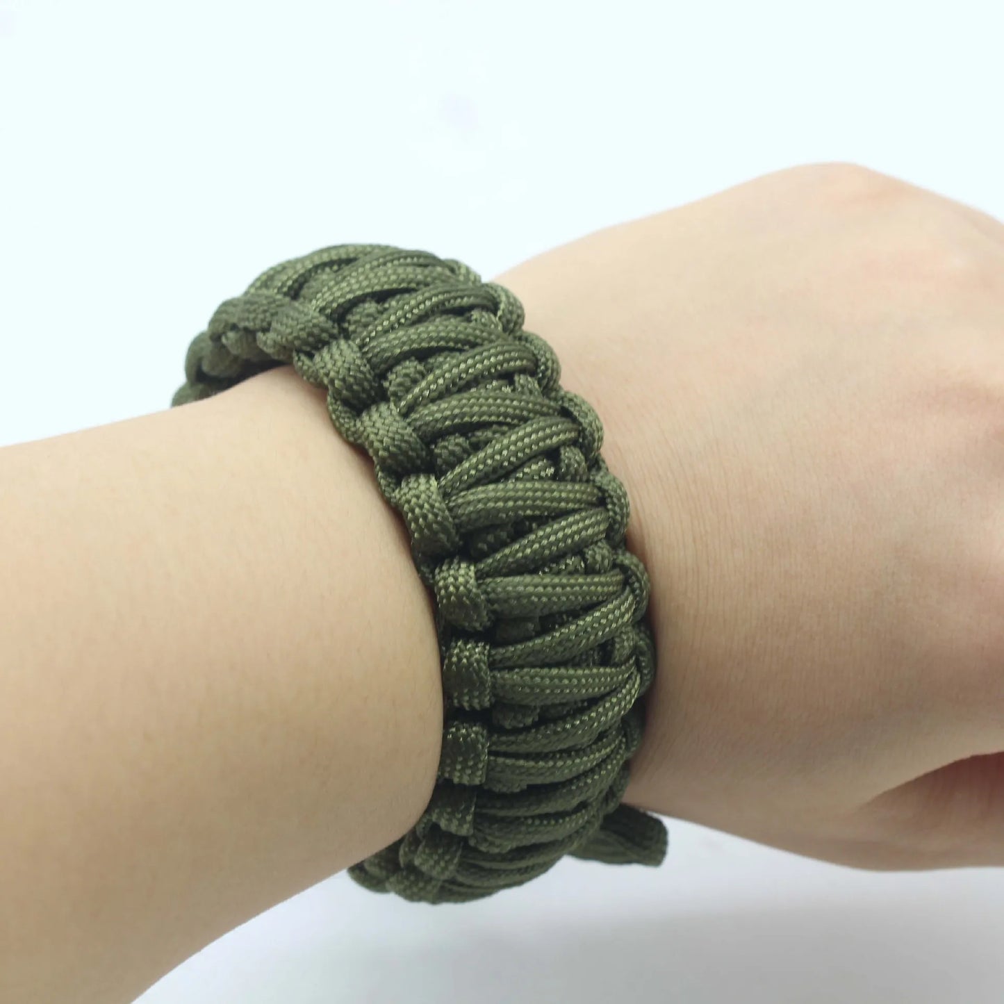 Geflochtenes Fallschirm-Armband mit Verstellbarer Schnalle für Outdoor