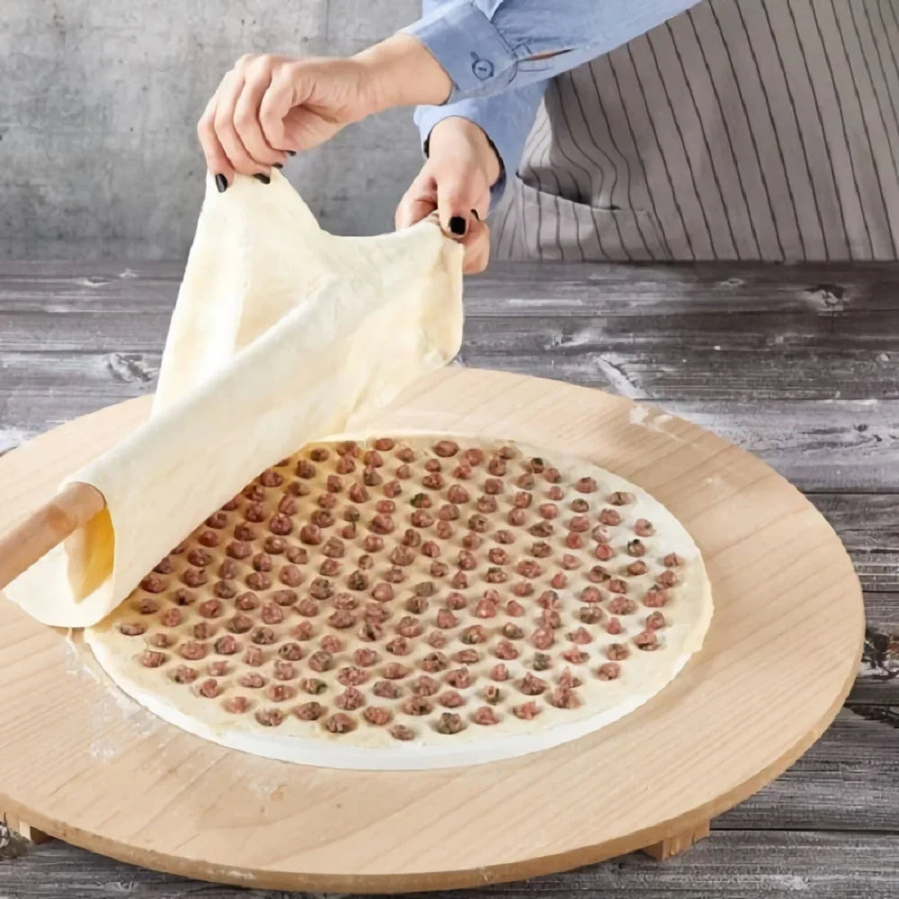 Schnell - gleichmäßig: 19-Loch Ravioli-Form aus lebensmittelechtem Kunststoff