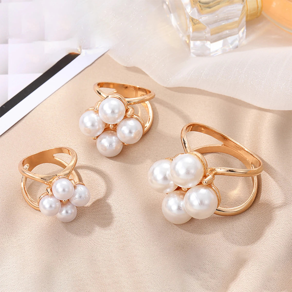 Elegante Perlen-Schal Schnalle – Multifunktionales Accessoire für Damen aus Eisen