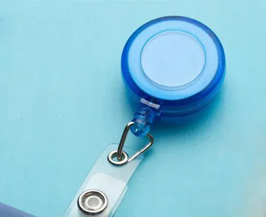 Frauen Studenten ID Kartenhalter versenkbar transparent mit Clip