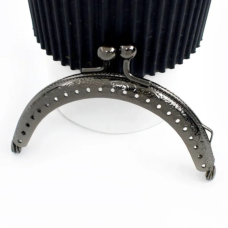 Elegante Metall-Taschengriffe 85 mm mit Kussverschluss, 5 oder 10 Stück