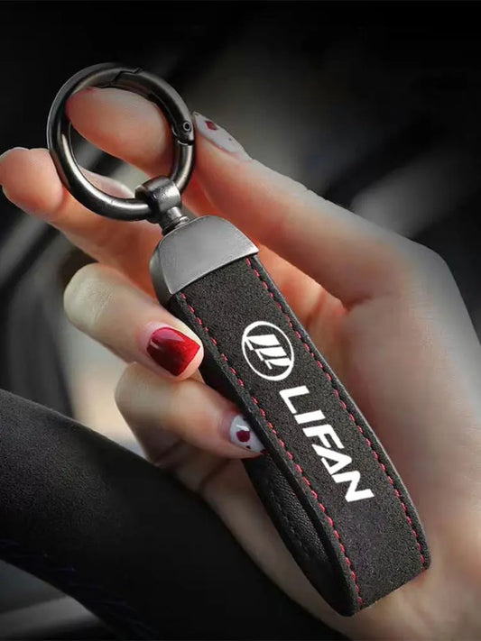 Handgemachter Schlüsselanhänger aus Wildlederimitat