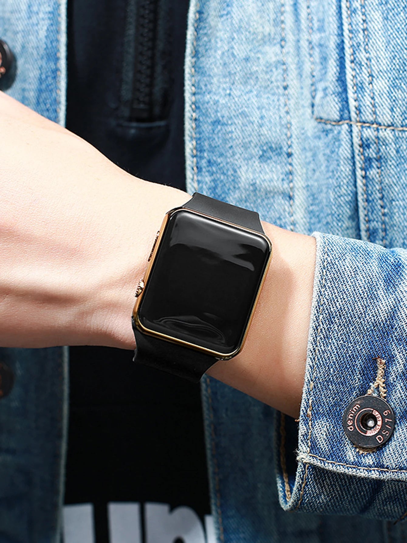 Rechteckige digitale Sportuhr mit Silikonarmband für Herren und Alltag