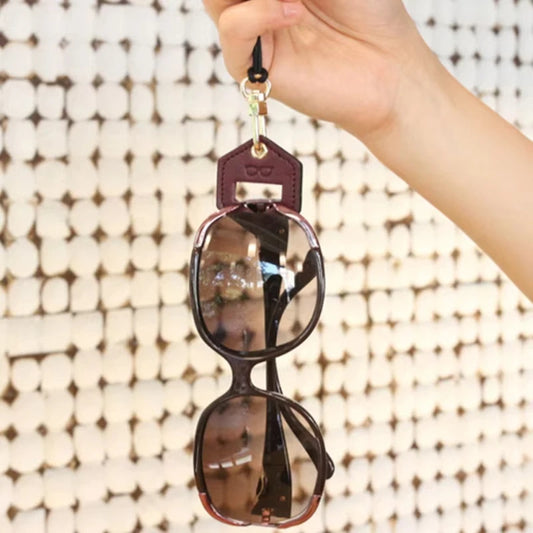 Unisex Brillenband aus Mikrofaser und PU Leder mit praktischem Halter