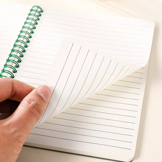 A5 Spiralnotizbuch 160 Seiten liniert dickes Papier Augenschutz Schule Büro