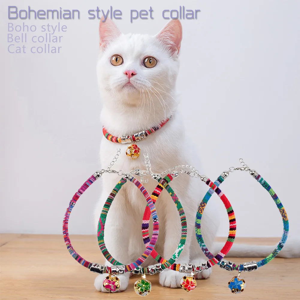 Verstellbares PP Katzen- und Hunde-Halsband mit Glocke - Retro Stil
