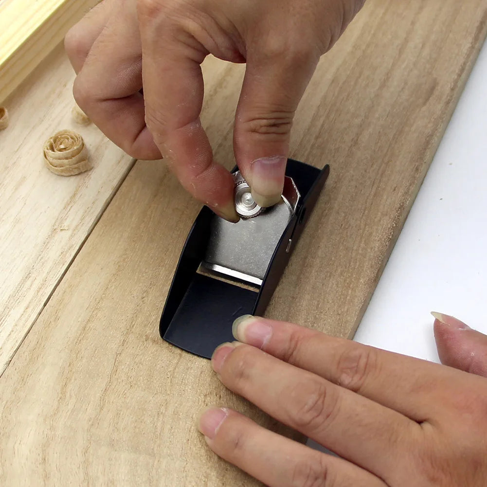 Mini Handhobel für präzises Holztrimmen und Kantenbearbeitung