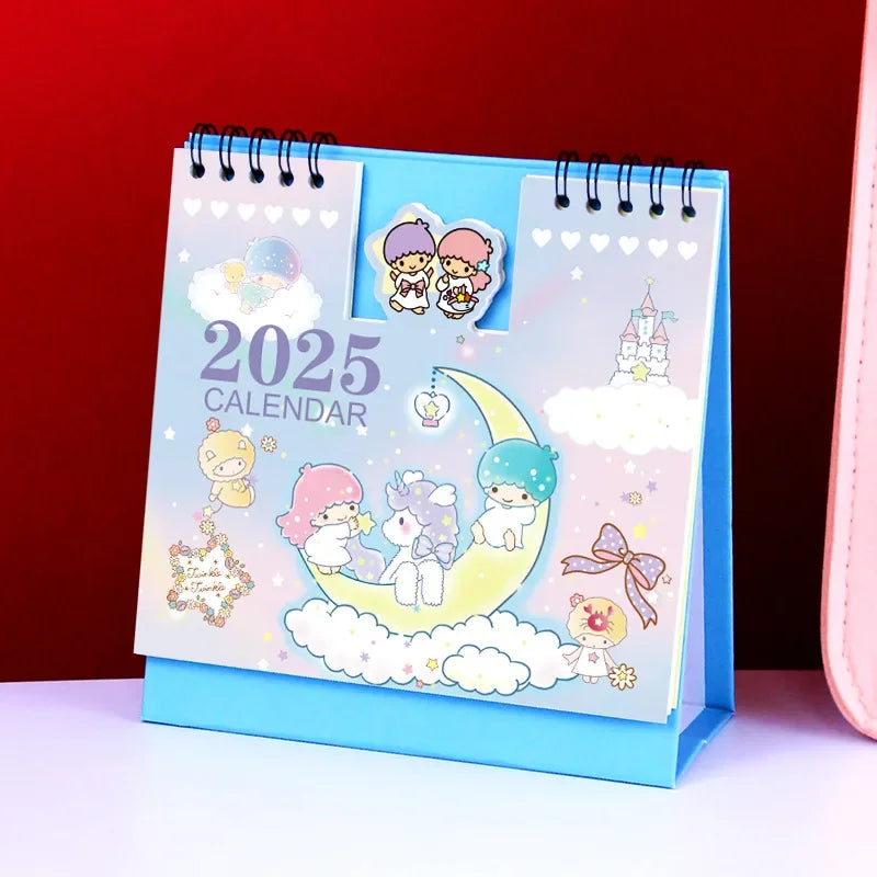 Charmanter 2025 Tischkalender mit kawaii Design und täglicher - monatlicher Planung
