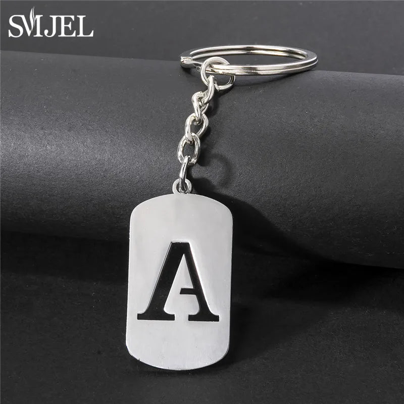 Edelstahl A-Z Buchstaben Schlüsselanhänger – Stylishes Party-Charm