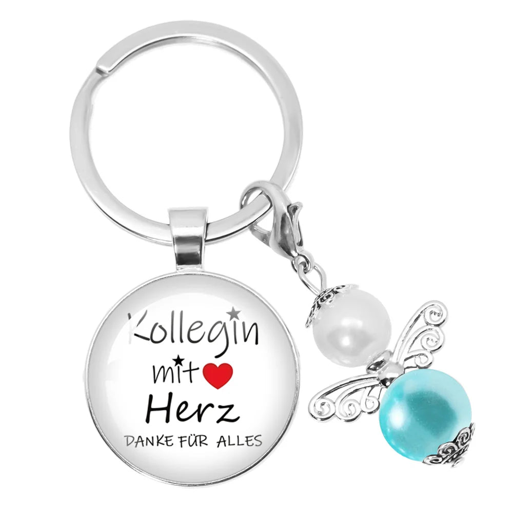 Personalisierbarer runder Schlüsselanhänger für besondere Anlässe