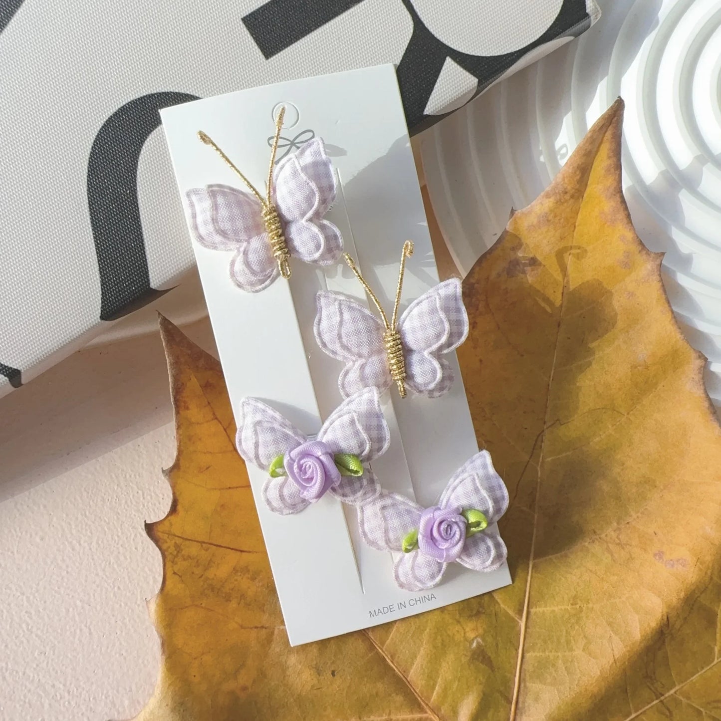 Handgefertigte Baby Haarspangen Set aus Wolle mit Schmetterlingsdesign