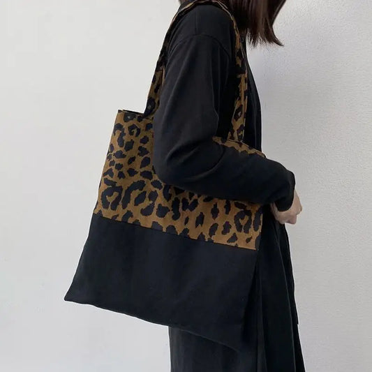 Modische und langlebige Canvas Schultertasche mit Tiermustern