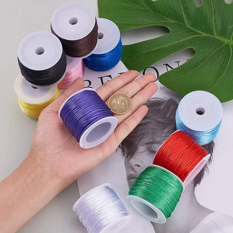 80m Rolle Nylon-Satin-Kordel 1,5mm für Makramee und Schmuckherstellung