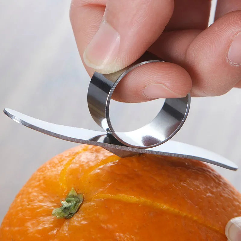 Sicher - Effizient: Edelstahl-Orangenschäler für müheloses Schälen und Schutz