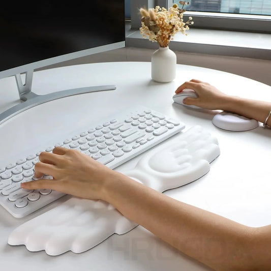 Ergonomische Tastatur-Maus-Handgelenkauflage aus Memory-Schaum mit Engelsflügeln