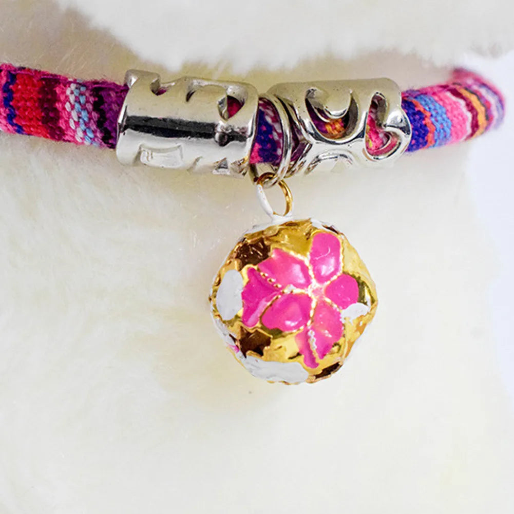 Verstellbares PP Katzen- und Hunde-Halsband mit Glocke - Retro Stil