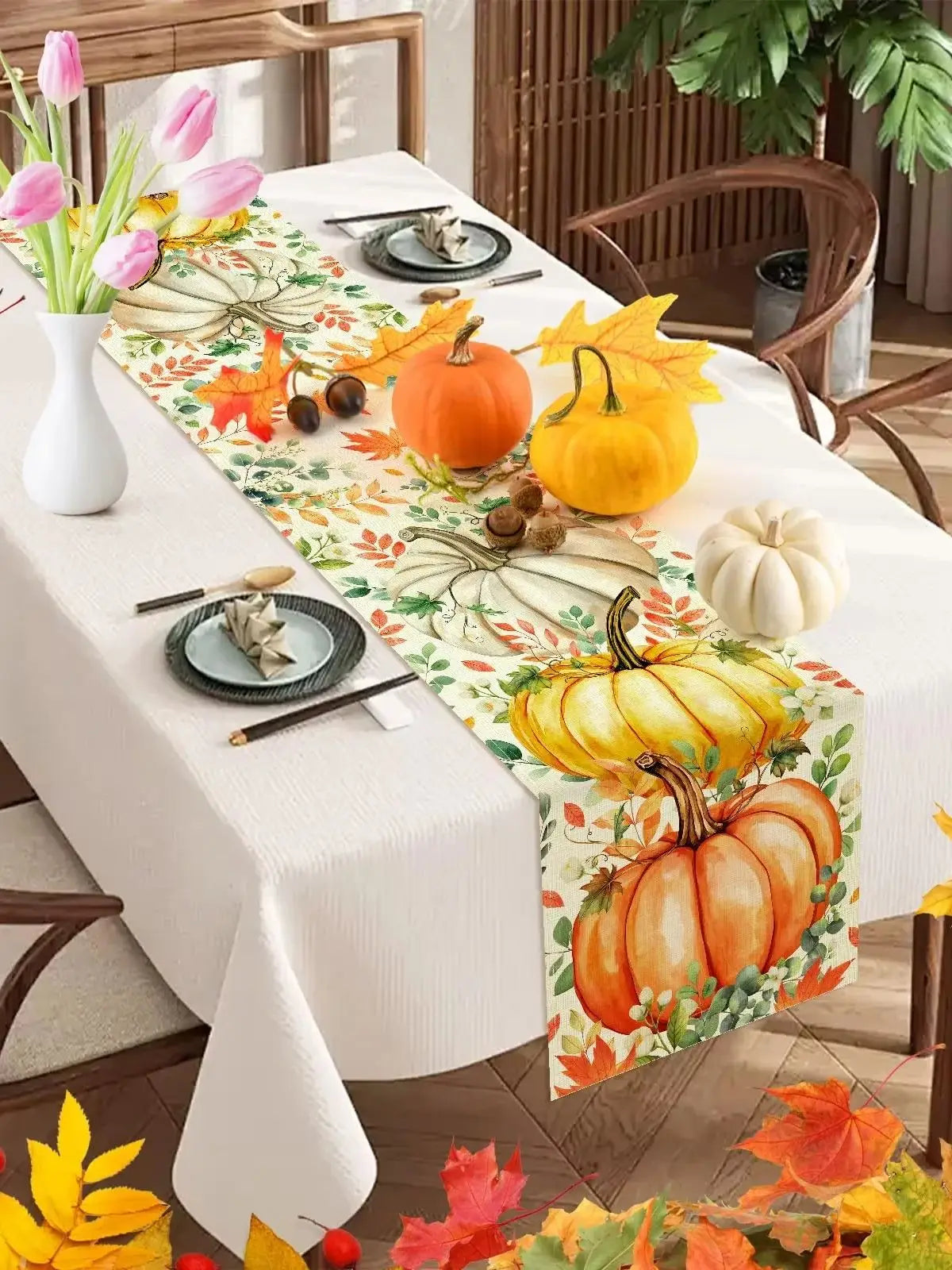 Tischläufer aus Leinen mit Eukalyptusblatt und Kürbis Muster für Herbstdeko