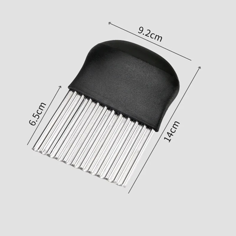 Perfekter Crinkle Slicer: Edelstahl Kartoffel - Gemüse Schneider mit Anti-Rutschgriff