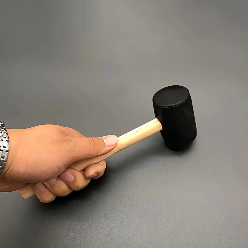 Umweltfreundlicher Gummihammer mit Holzgriff – robust - präzise für Camping - Handwerk