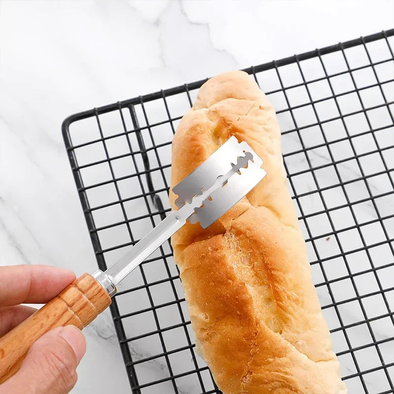 Edelstahl Teigschneider für Brot - Gebäck – 5 Klingen, Holzgriff