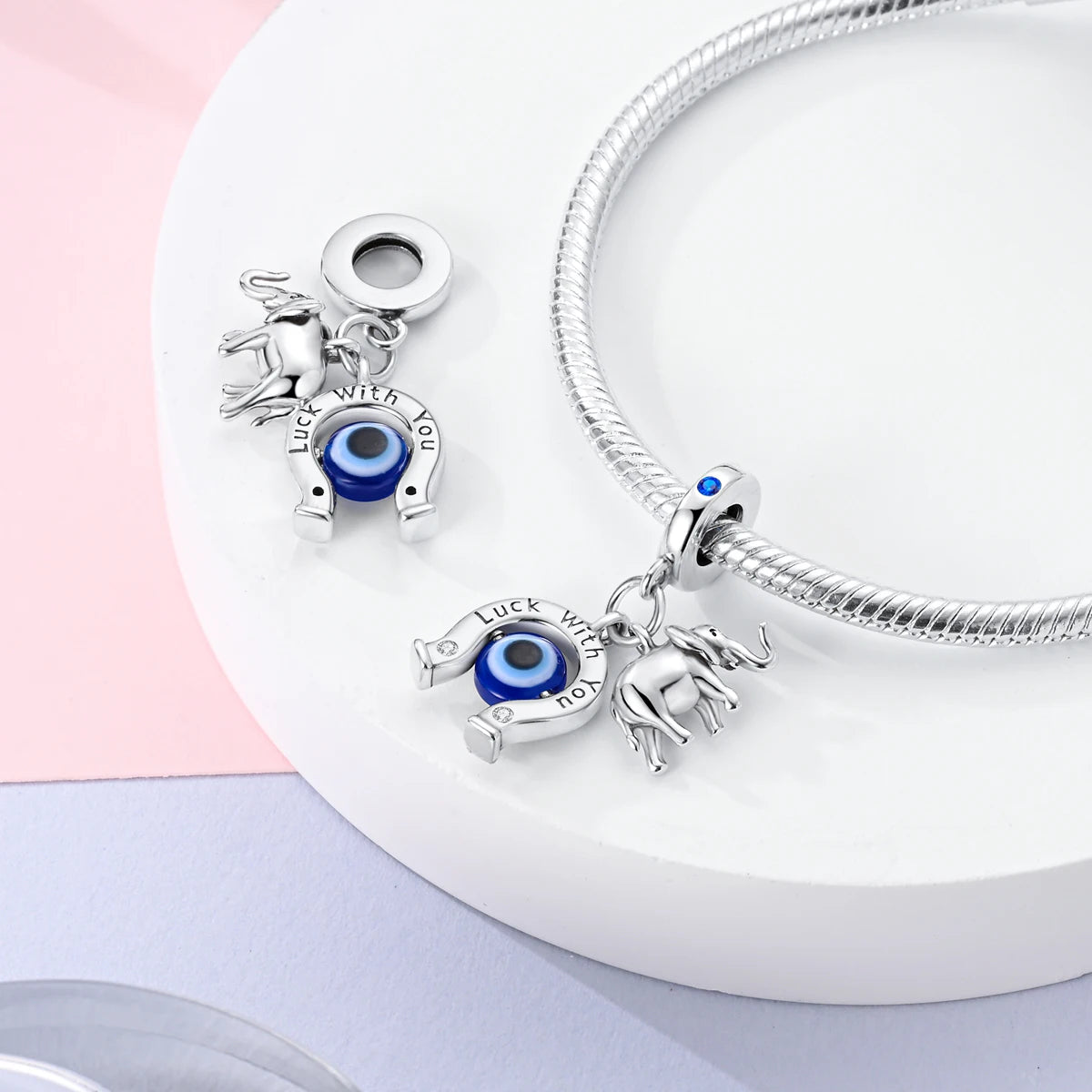 Edler Charm-Anhänger aus 925er Silber mit funkelndem blauem Zirkon – perfekt für DIY-Schmuck