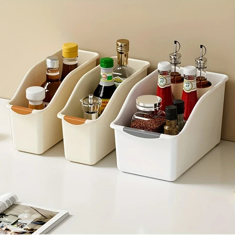 Gebogenes Aufbewahrungsbehälter-Set aus Kunststoff