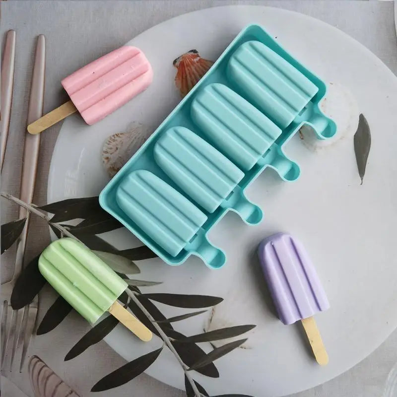 Silikon Eisform mit 4 Hohlräumen, oval und doppelt gerillt, vielseitig einsetzbar