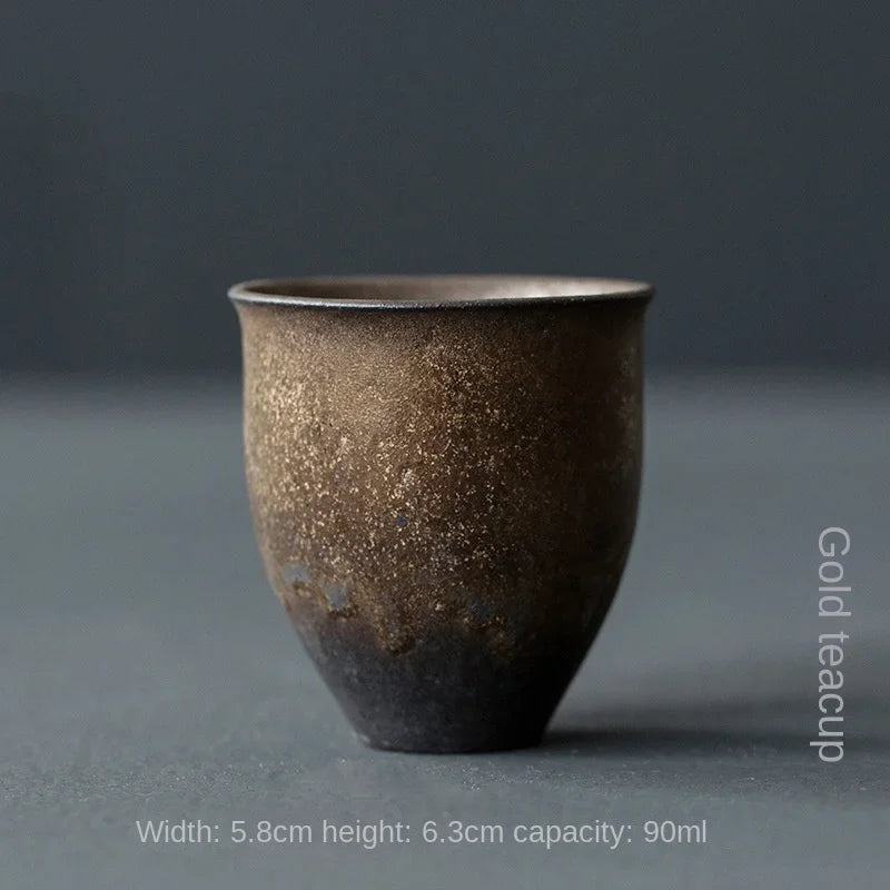 Handgemachte Keramik Teetasse mit Retro Vergoldung