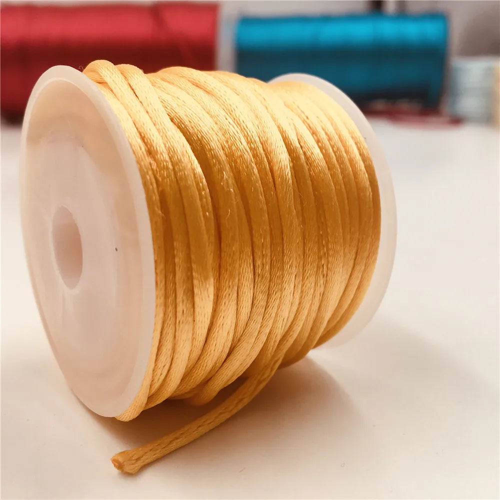 2mm Satinband geflochten Seide Makramee Seil für DIY Armbänder