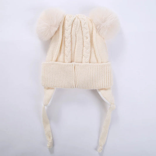 Niedliche Baby Strickmütze mit Bär Ohrenschützern und Baumwollfutter