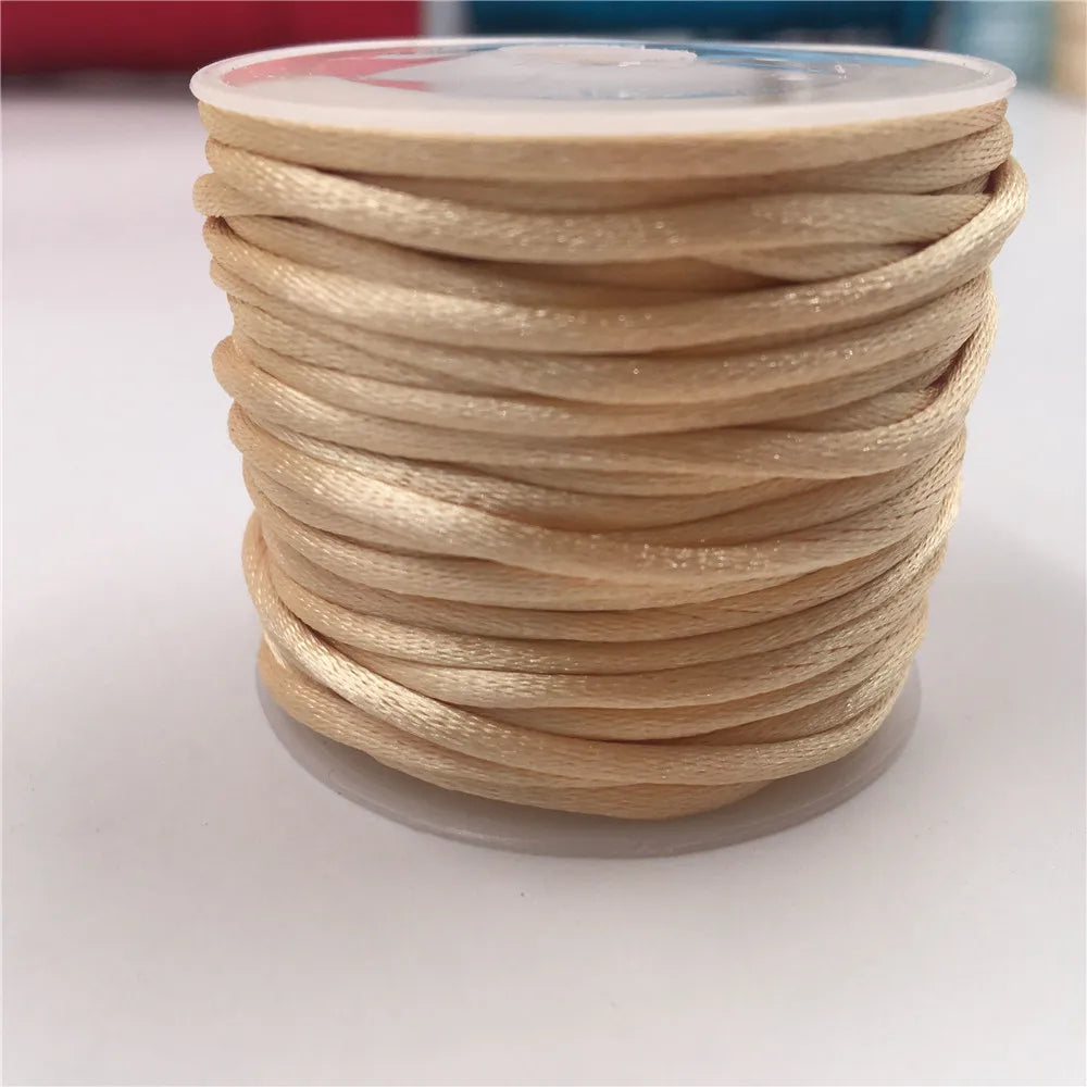 2mm Satinband geflochten Seide Makramee Seil für DIY Armbänder