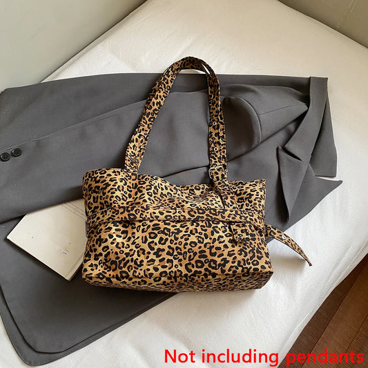 Leichte Damen Umhängetasche mit großem Fassungsvermögen und Leopardenmuster