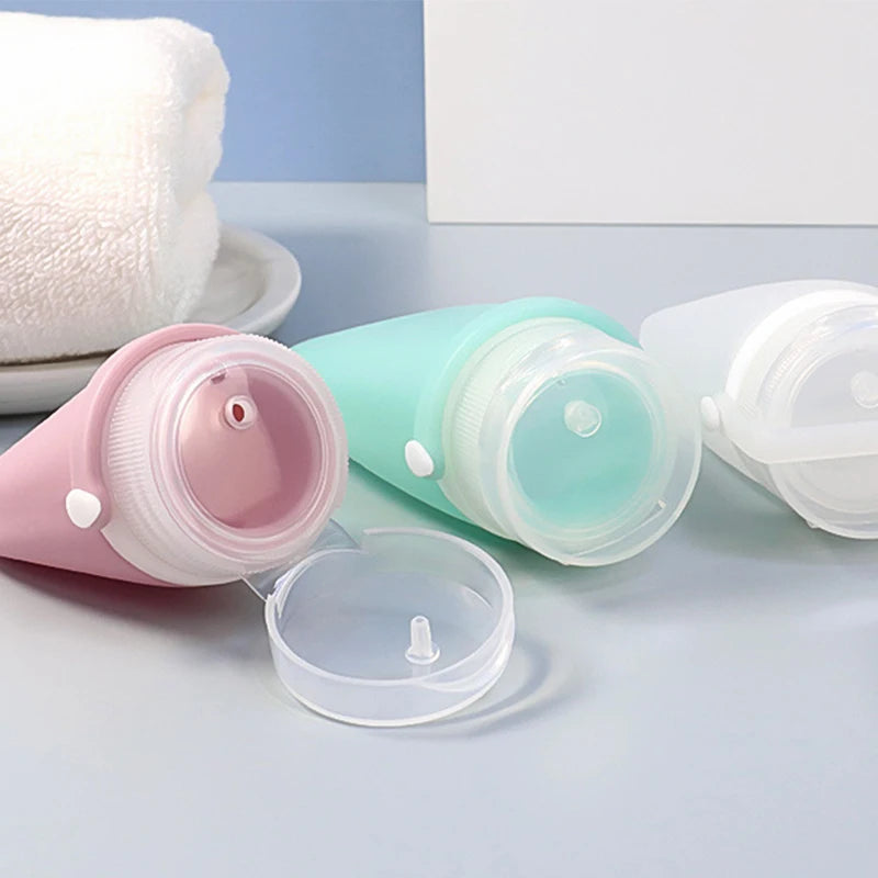 Auslaufsichere Silikon-Reiseflasche 30-90ml – flexibel, nachfüllbar - kompakt