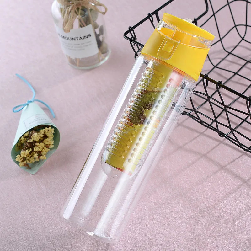 700 ml Trinkflasche mit Fruchteinsatz Sport Wasserflasche Camping Reise