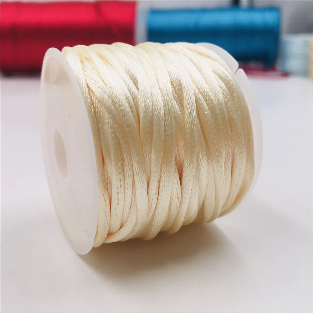 2mm Satinband geflochten Seide Makramee Seil für DIY Armbänder