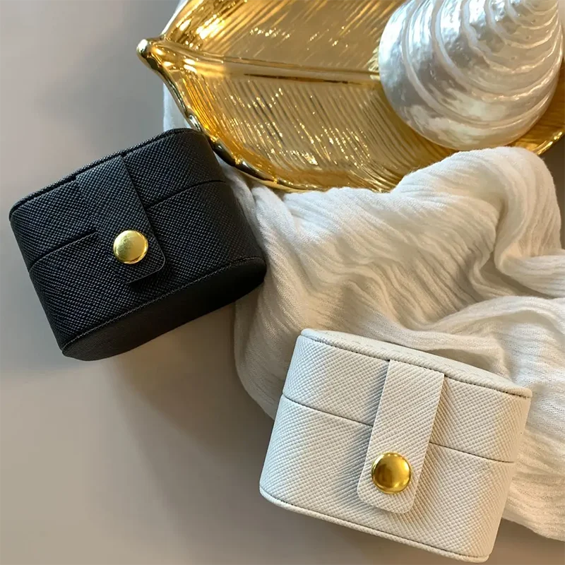 Tragbare Leder Schmuck Organizer für Reisen - Ringe, Ketten, Ohrringe sicher verstauen
